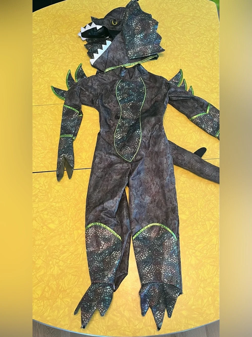 Dilophosaurus Dinosaur Costume